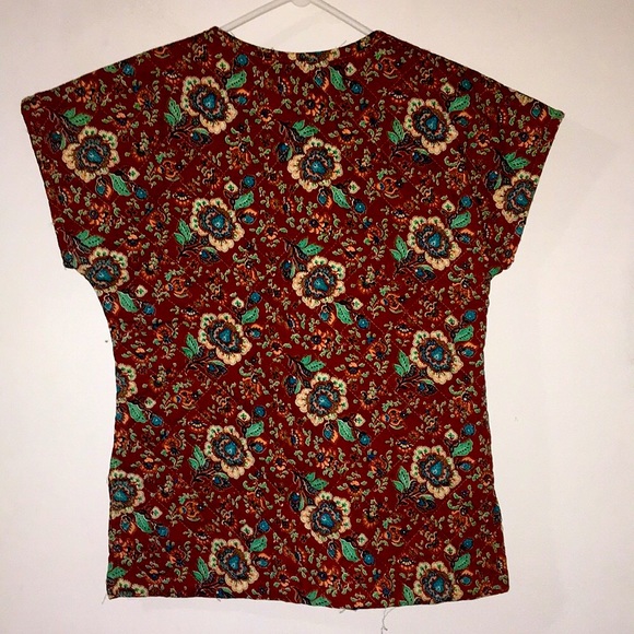 Vintage floral quilted top 🌺 - Picture 3 of 3